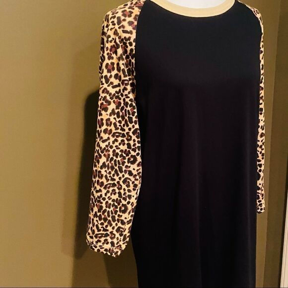 Iltex Leopard Print  Shirt Size XL - Picture 4 of 9